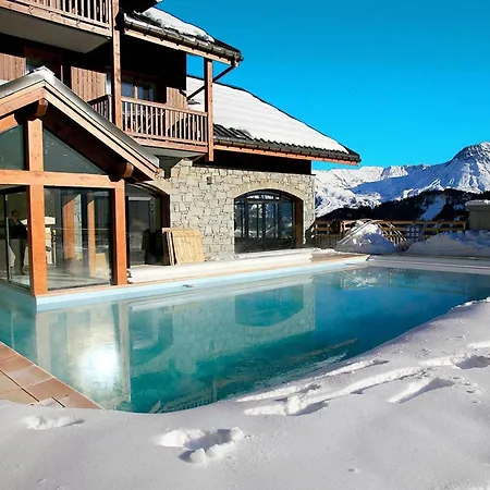 T3 Confortable Avec Balcon Et Parking Apartman Le Corbier