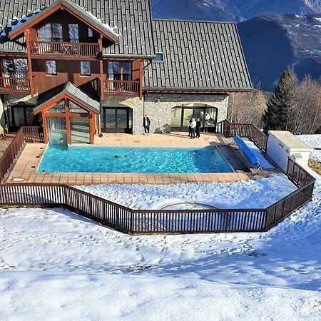T3 Confortable Avec Balcon Et Parking *