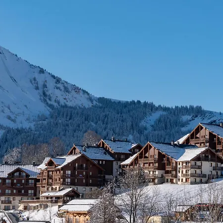 T3 Confortable Avec Balcon Et Parking Appartement Le Corbier